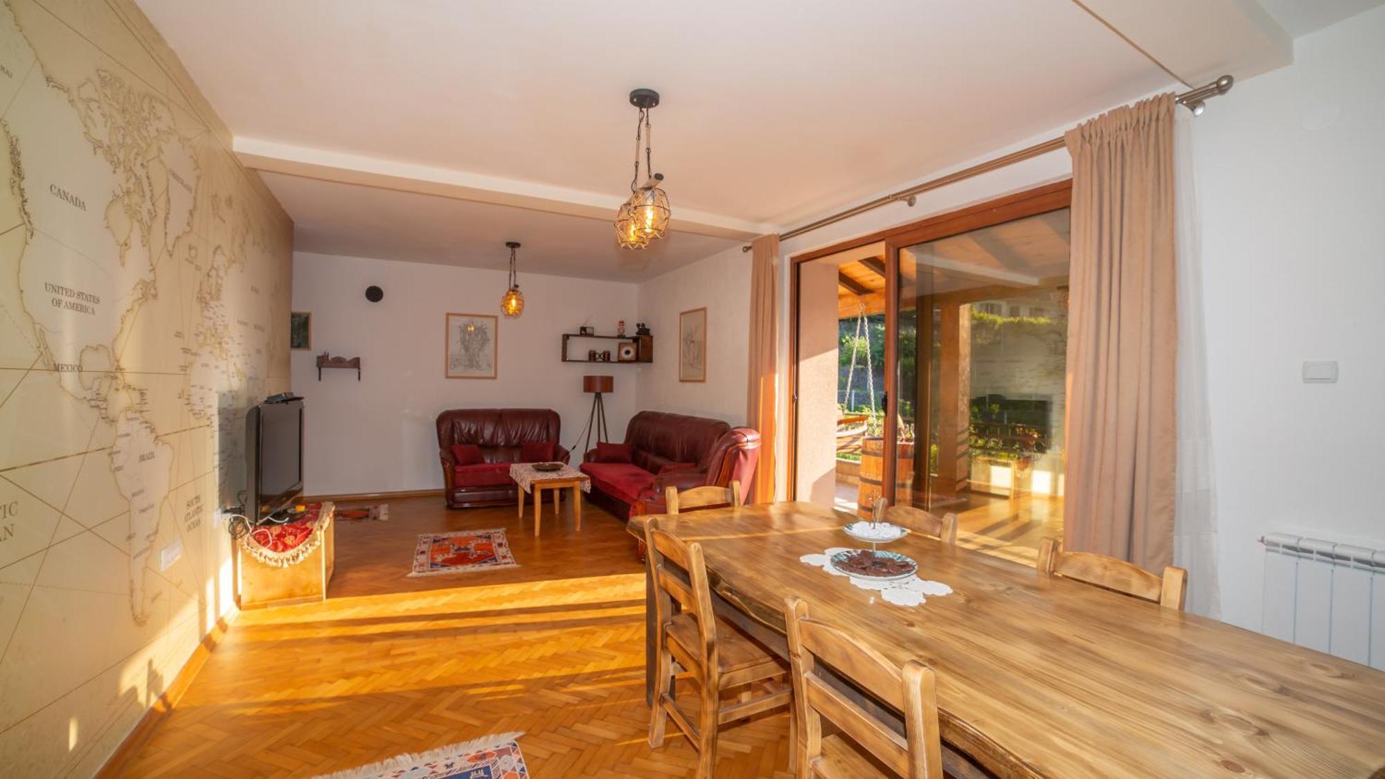 Apartment Skadar Rustic Retreat *